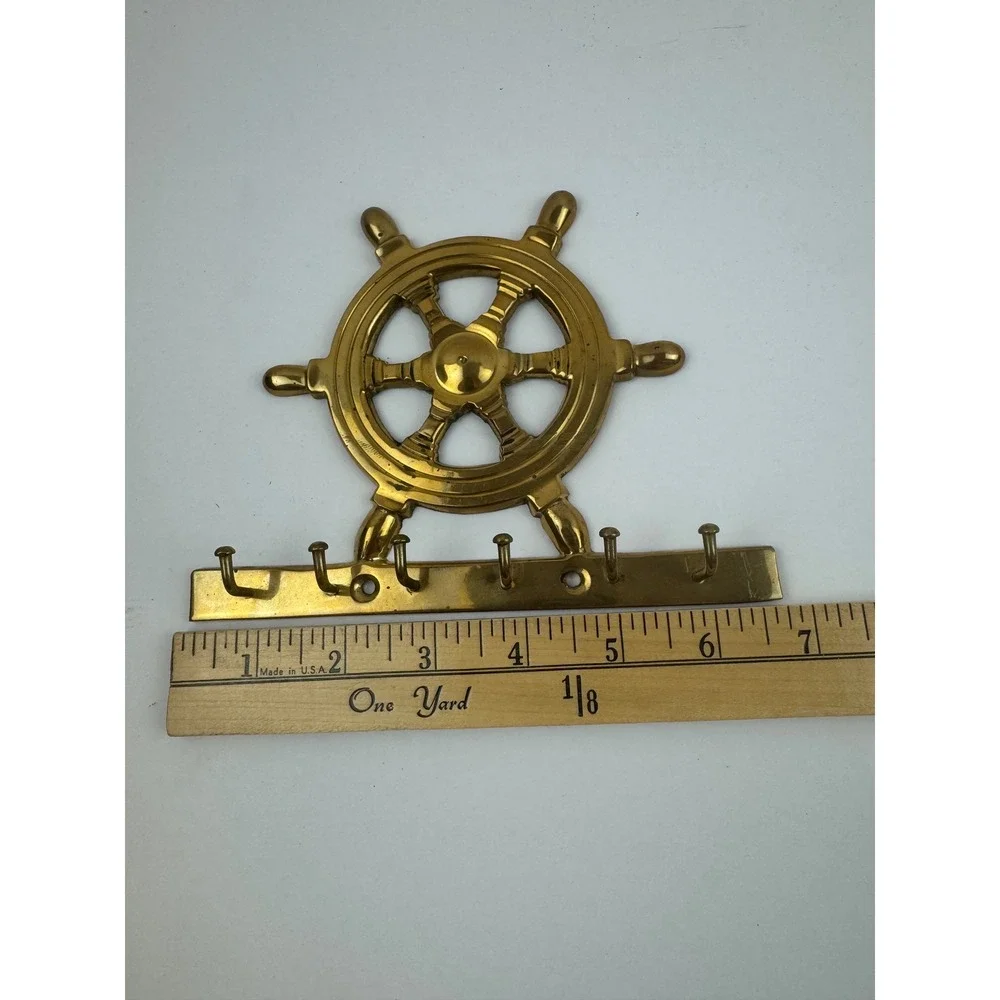 Vintage Solid Brass Ships Wheel Key Rack Nautical Coastal Wall Mount 6 Hook 7.5